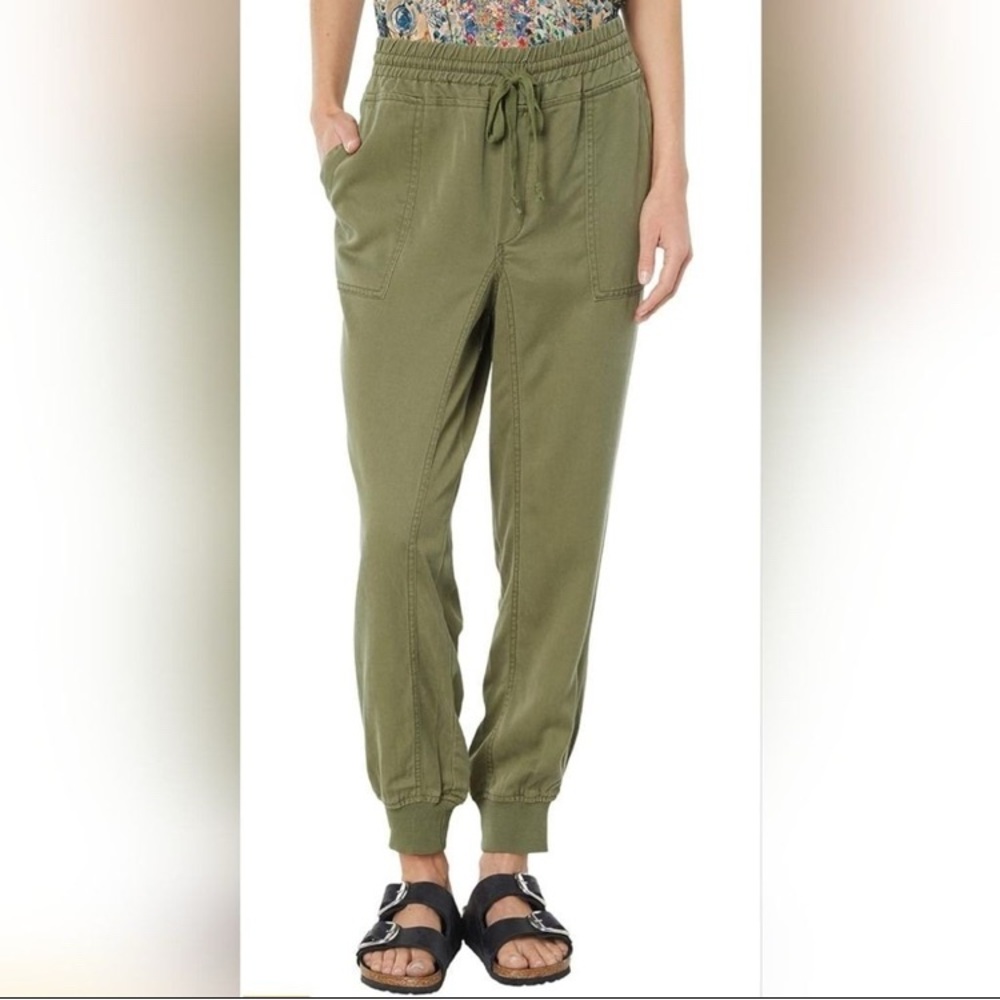 Kut from the Kloth Crop Joggers